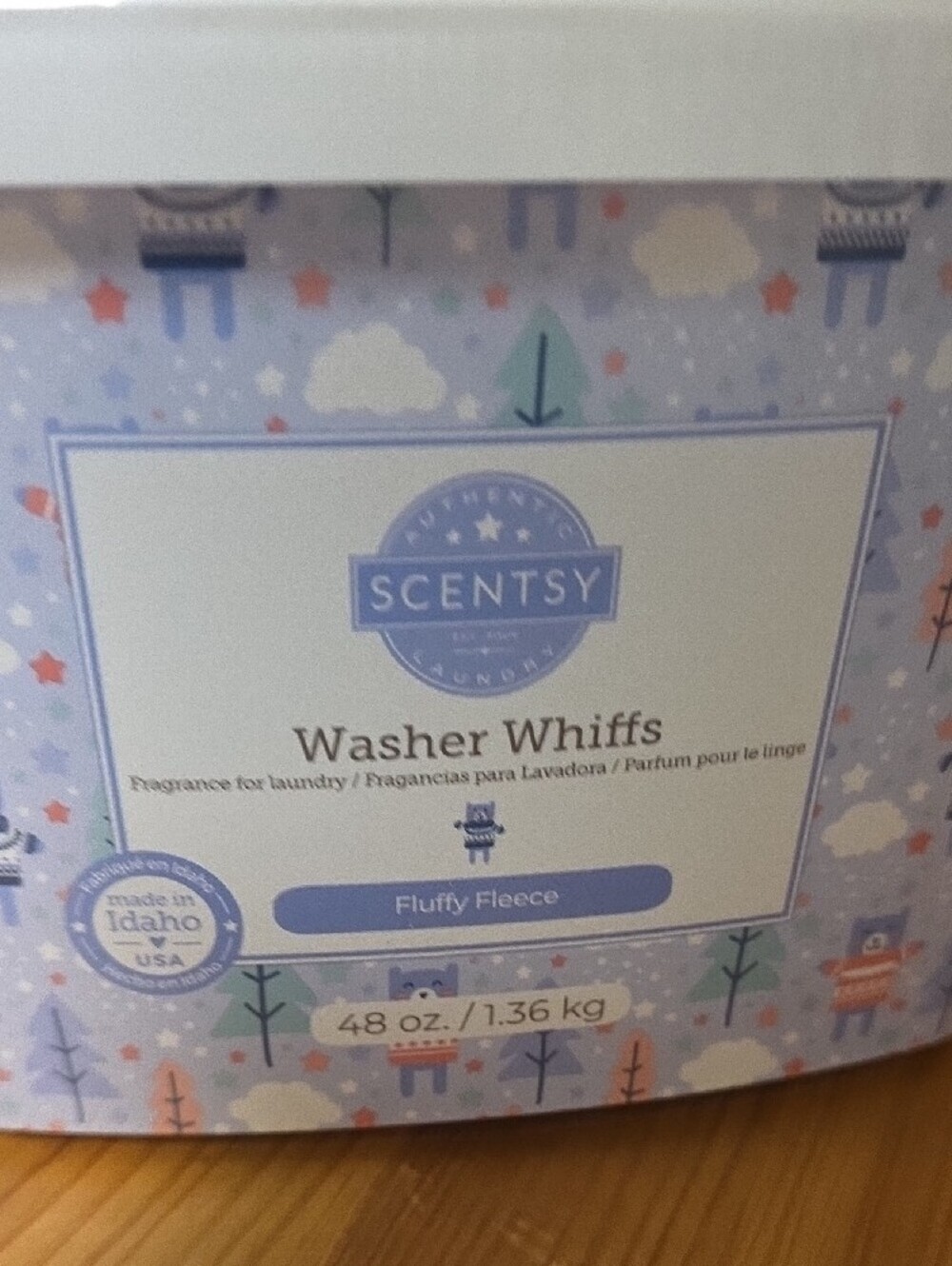 Scentsy Fluffy Fleece Washer Whiffs - Light Blue & White - Picture 3 of 3